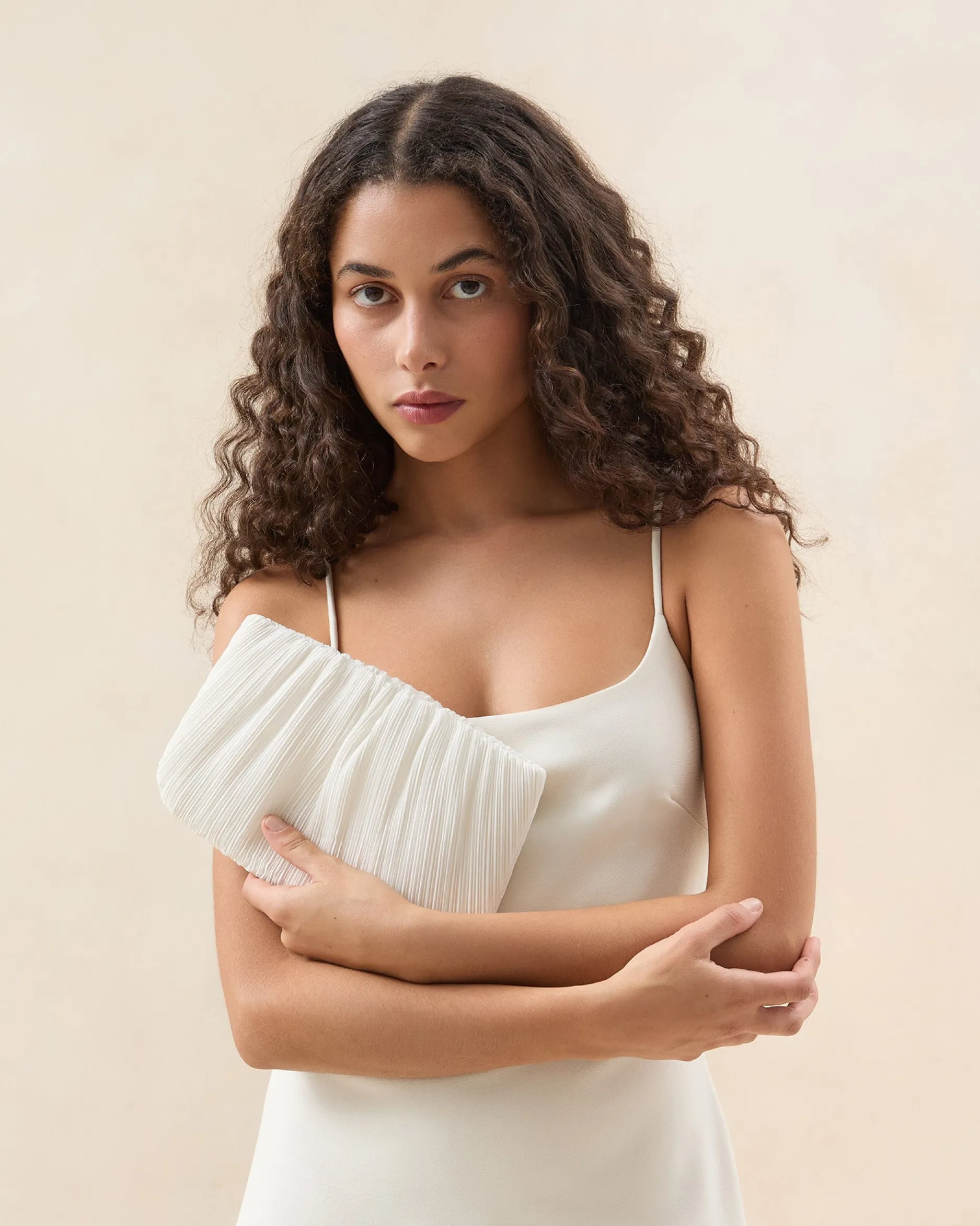 Loeffler Randall Brit Flat Pleated Clutch| FOR THE GUESTS|FOR THE BRIDE